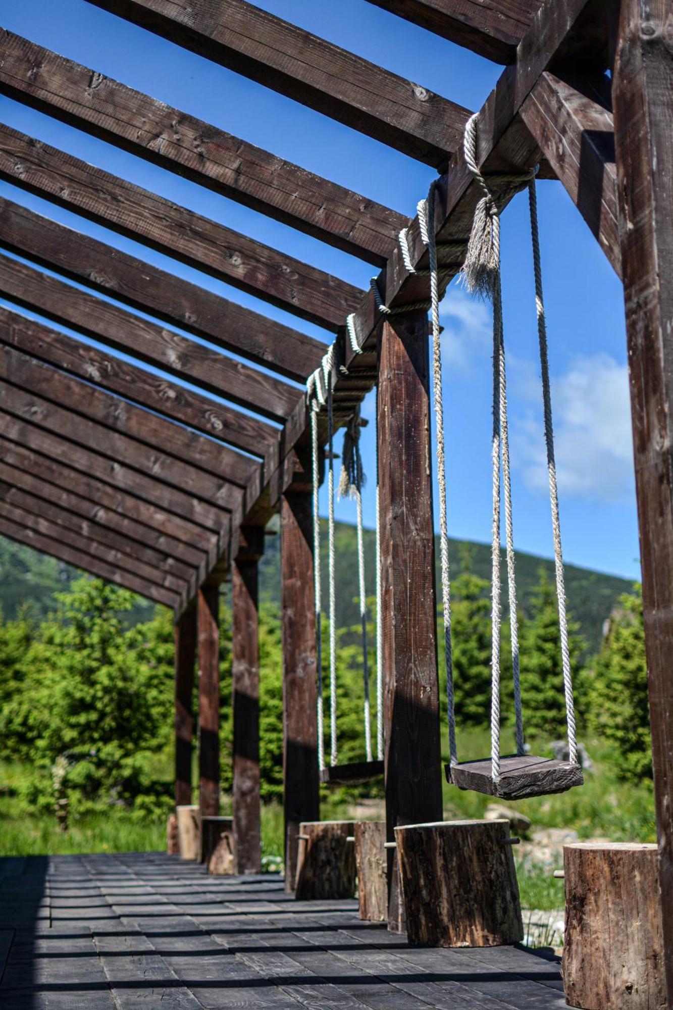 Camere De Inchiriat Pasi Liberi Tău Bistra 外观 照片