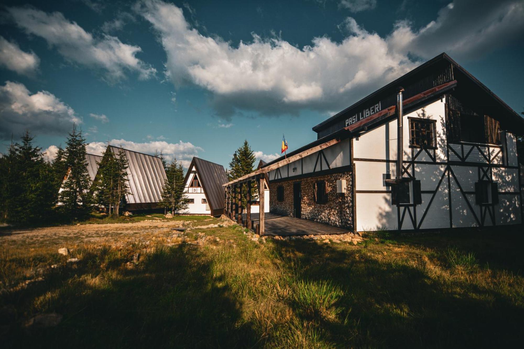 Camere De Inchiriat Pasi Liberi Tău Bistra 外观 照片